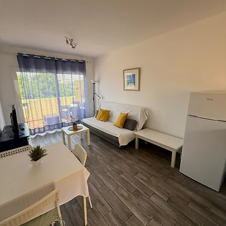 Amazing Holidays In Tenerife With Wifi Адехе